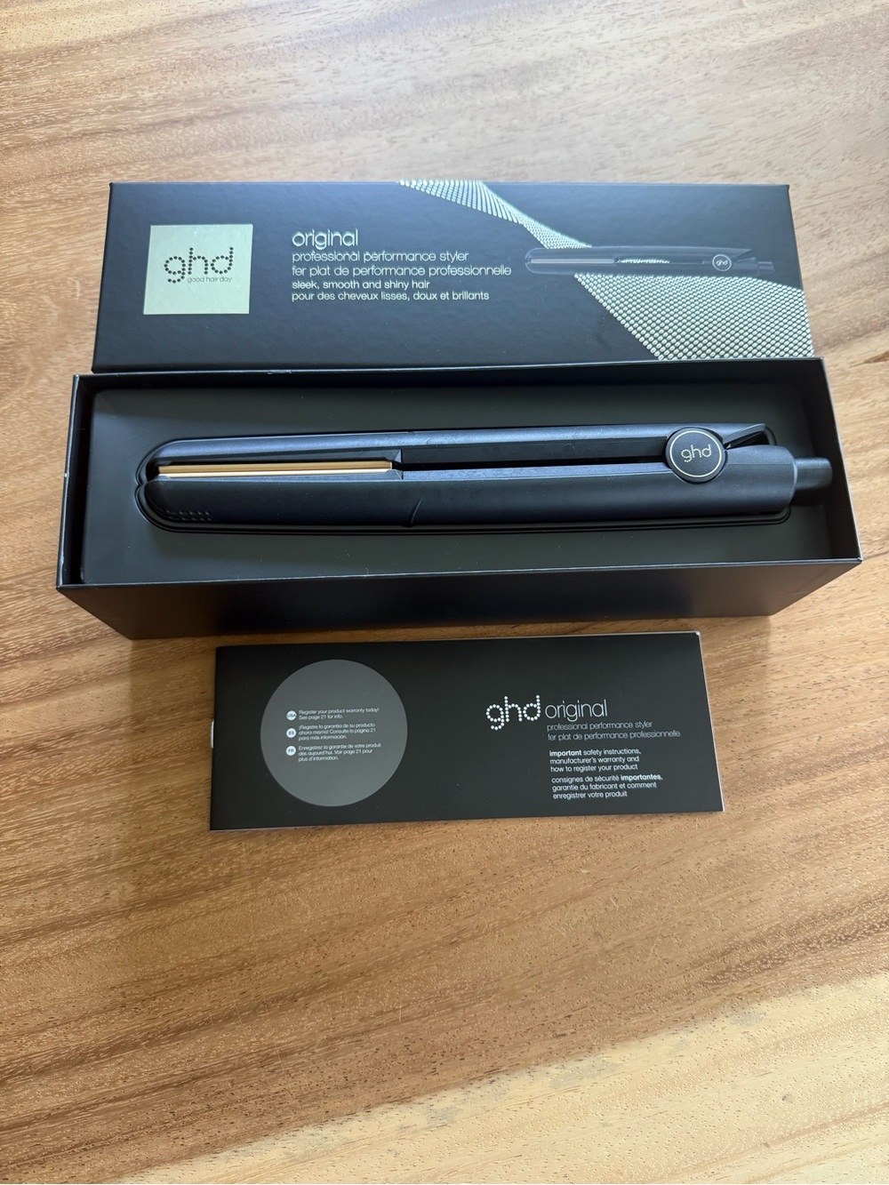 LIKE NEW with BOX GHD Original Black Flat Iron with Gold Plates